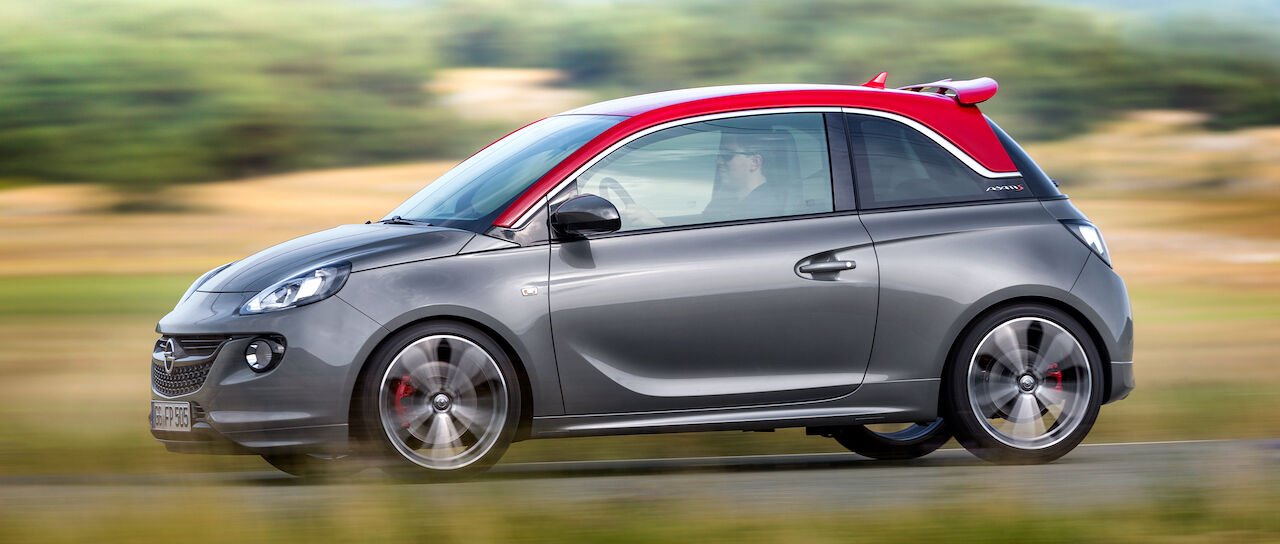 Todas las noticias de coches en un solo portal: Pruebas, fotos, vídeos, informes...