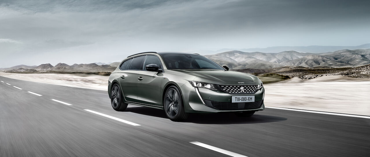 Todas las noticias de coches en un solo portal: Pruebas, fotos, vídeos, informes...