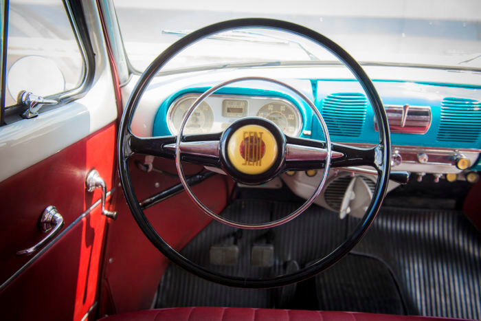 1950 SEAT 1400 Steering Wheel HQ 700x467