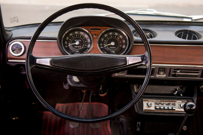 1970 SEAT 124 Steering Wheel HQ 700x467