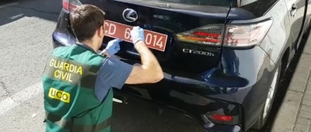 Todas las noticias de coches en un solo portal: Pruebas, fotos, vídeos, informes...