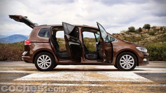 Volkswagen Touran 014 700x394