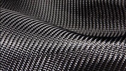 ¿Y si las carrocerías de fibra de carbono pudiesen almacenar energía?