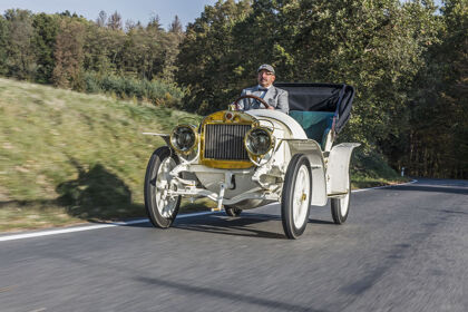Skoda ha restaurado este flamante Laurin & Klement BSC de 1908