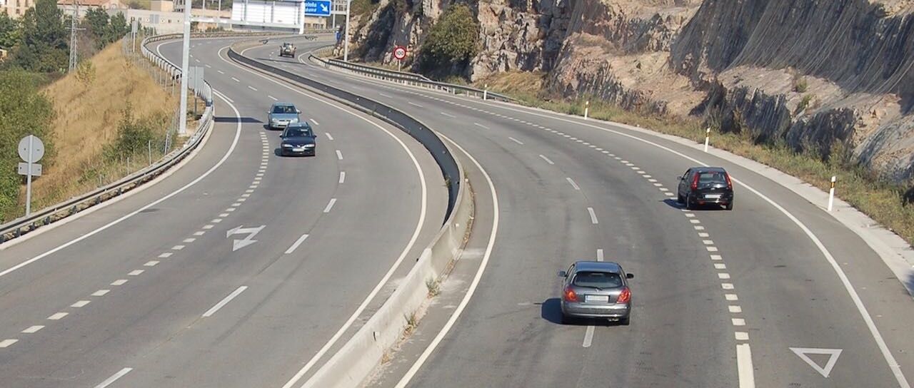 Todas las noticias de coches en un solo portal: Pruebas, fotos, vídeos, informes...