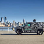 Land Rover Defender 2020 Camuflado 8 150x150
