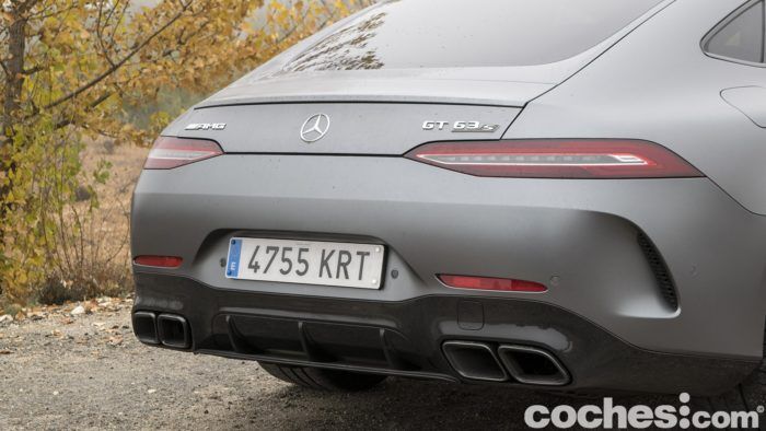 Mercedes Amg Gt 4 Puertas Coupe Prueba 17 700x394