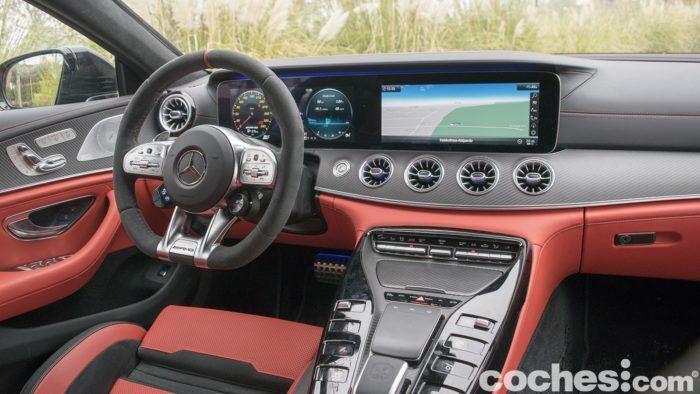 Mercedes Amg Gt 4 Puertas Coupe Prueba 54 700x394