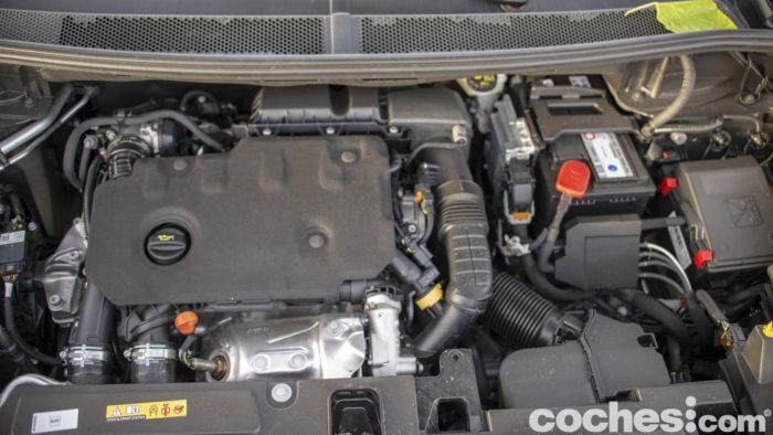 Opel Grandland X Prueba 102 700x394