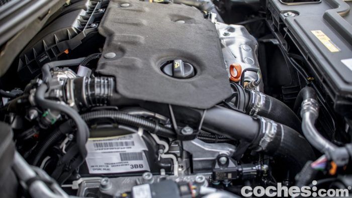 Opel Grandland X Prueba 104 700x394