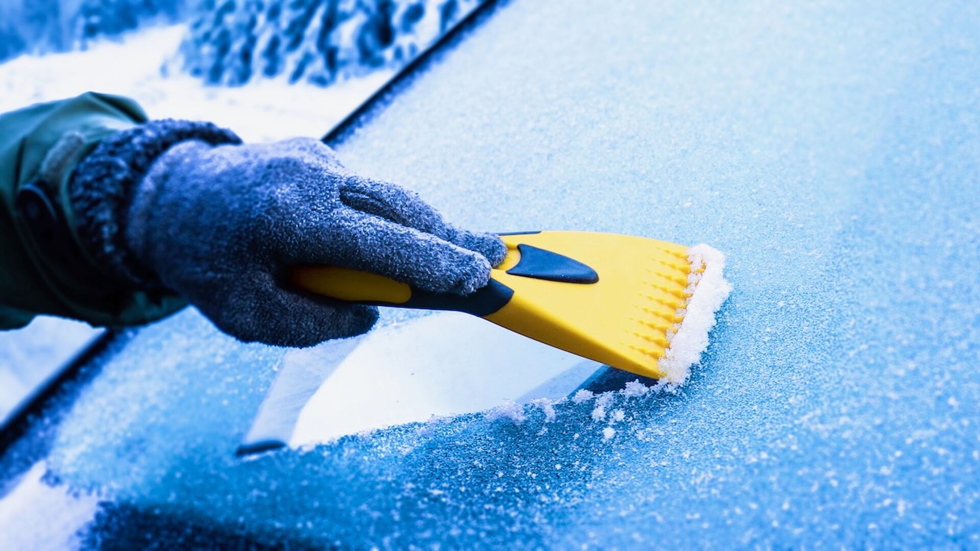 Cuida de tu parabrisas en invierno: así se trata con las bajas temperaturas