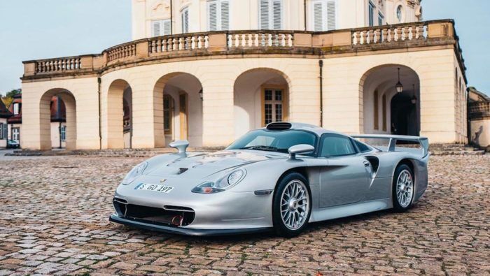 Porsche Gt1 Strassenversion 700x395