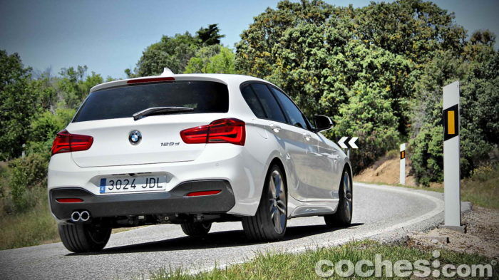 BMW Serie 1 054 700x393