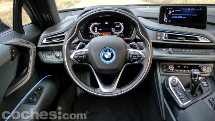 BMW I8 Protonic Red Edition 051 700x394
