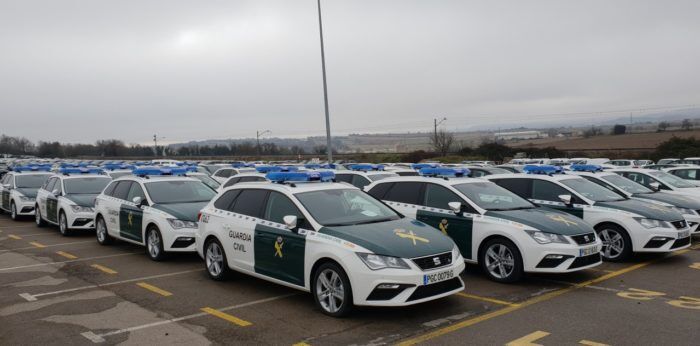 La Direccion General De La Guardia Civil Adquiere 249 Unidades Del SEAT Leon ST 2 0 TDI 03 HQ 700x346