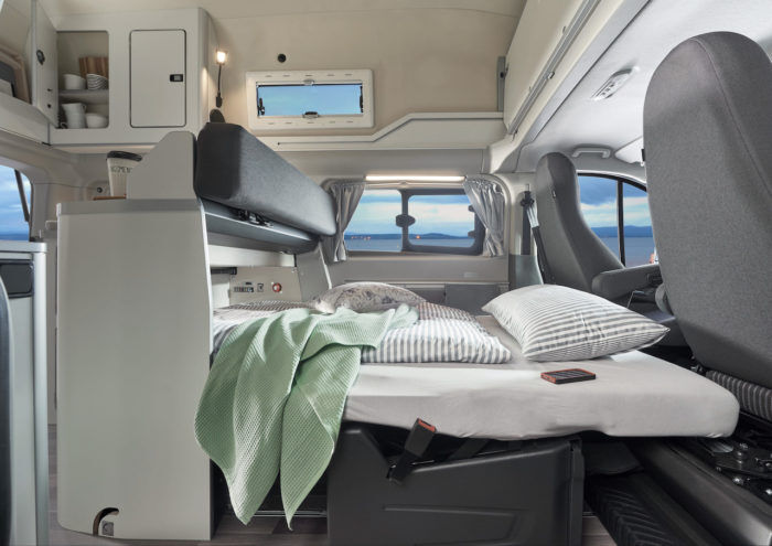 Ford Transit Custom Nugget 4 700x495