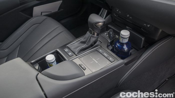 Lexus Es 300h Prueba 12 700x394