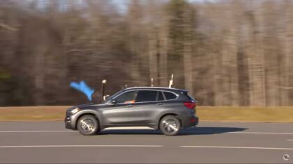 El BMW X1 fracasa estrepitosamente en la prueba de detección de peatones