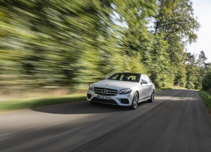 Mercedes Clase E 300 de: 306 CV con etiqueta Cero