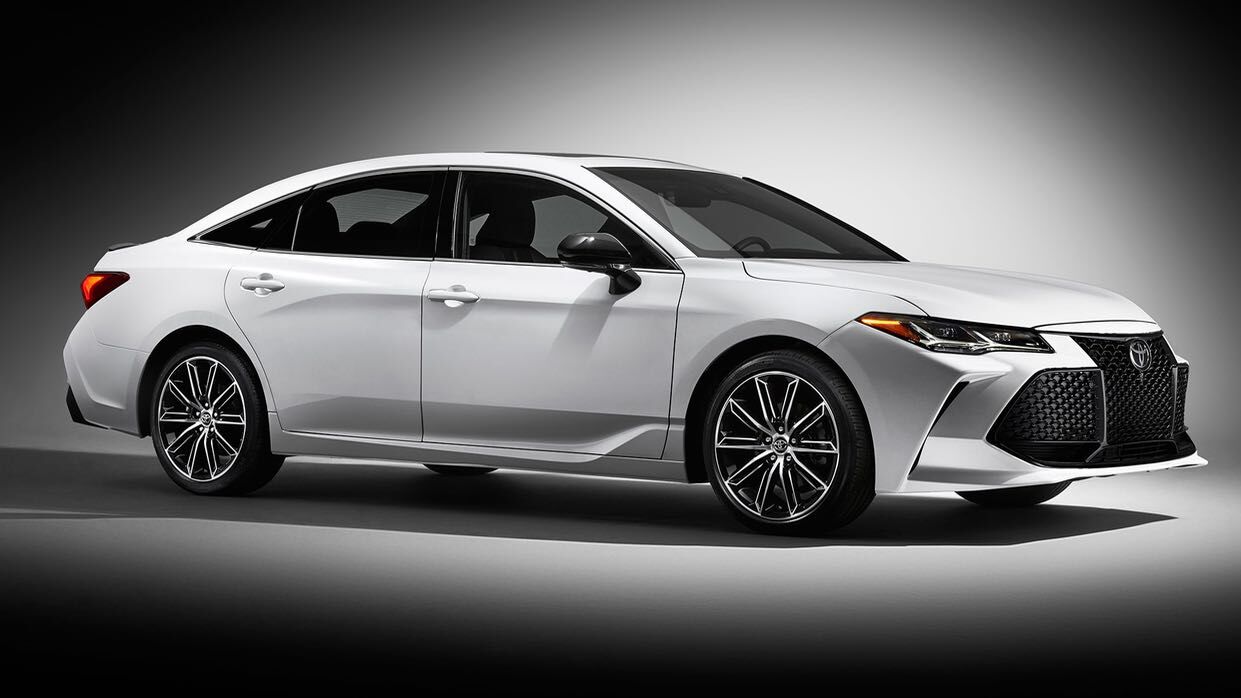 Toyota Avalon 2019 1