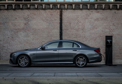 Mercedes Clase E 300 e, otro híbrido enchufable para la berlina