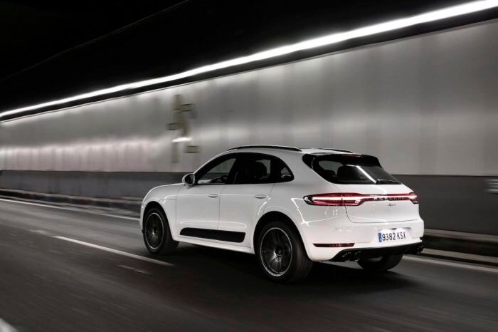 Porsche Macan Spirit 2 700x466