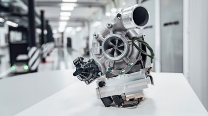 El turbo del coche: historia, funcionamiento, ventajas y desventajas de una revolución mecánica