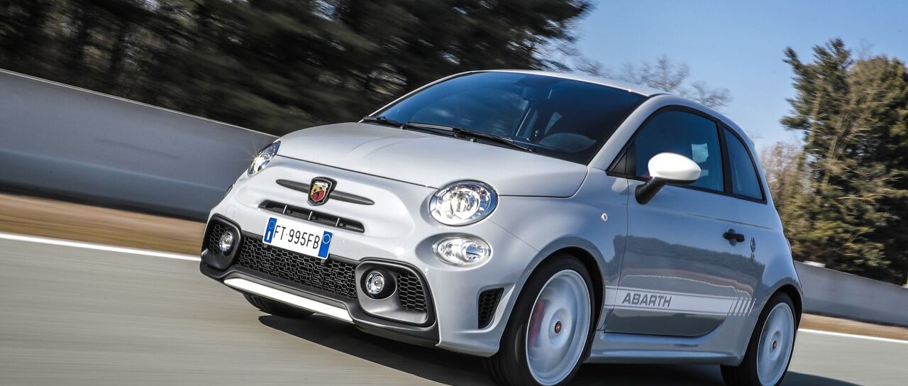 Todas las noticias de coches en un solo portal: Pruebas, fotos, vídeos, informes...