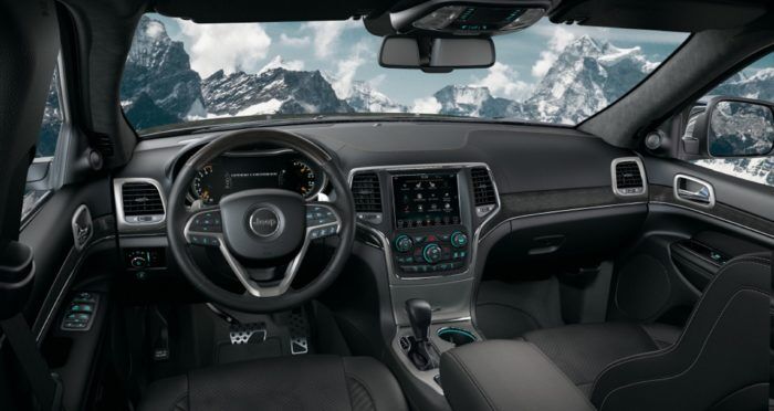 Jeep Grand Cherokee S Int 700x372