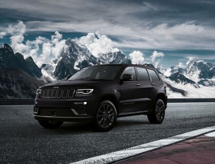 El Jeep Grand Cherokee S saca músculo con un plus de énfasis oscuro
