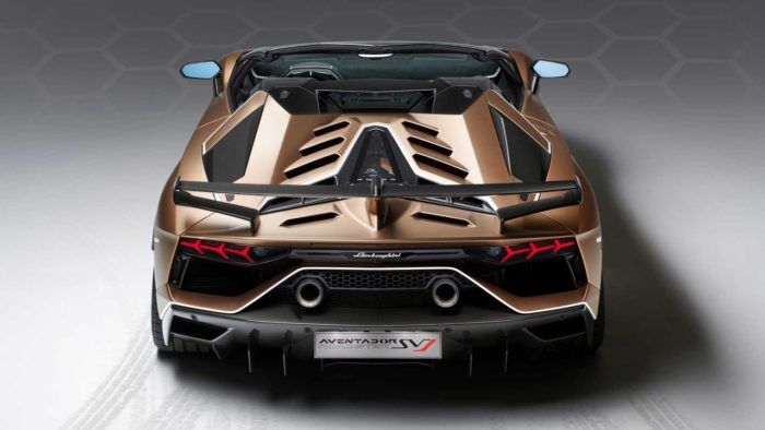 Lamborghini Aventador SVJ Roadster 2019 22 700x394