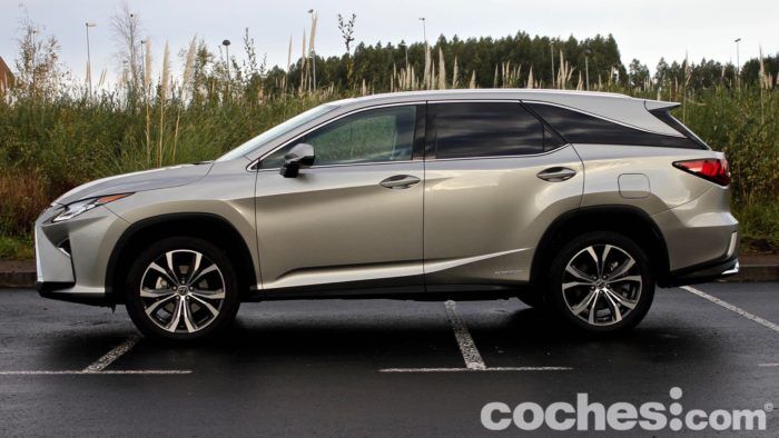 Lexus RX L Prueba 9 700x394