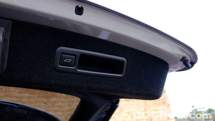 Lexus RX L Prueba Maletero 2 700x394