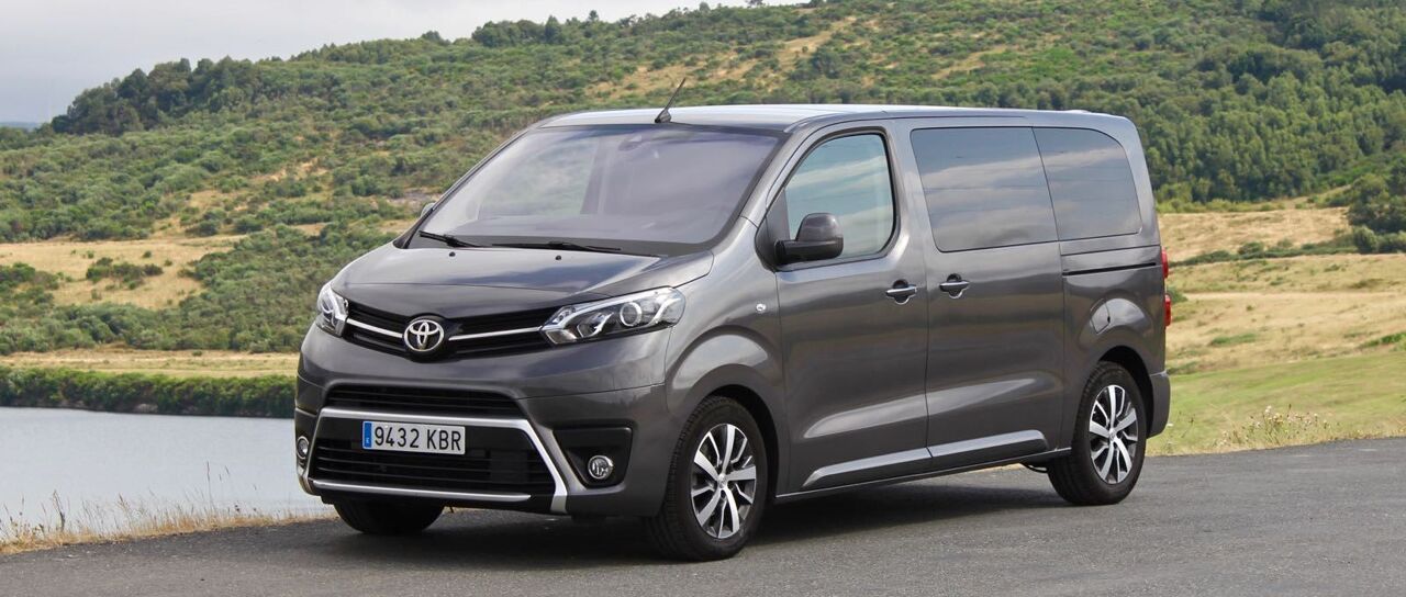 Todas las noticias de coches en un solo portal: Pruebas, fotos, vídeos, informes...