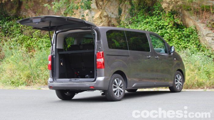 Toyota Proace Verso Family Prueba Maletero 2 700x394