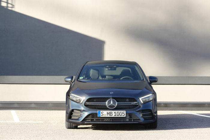 Mercedes Amg A35 4matic Sedan 17 700x466