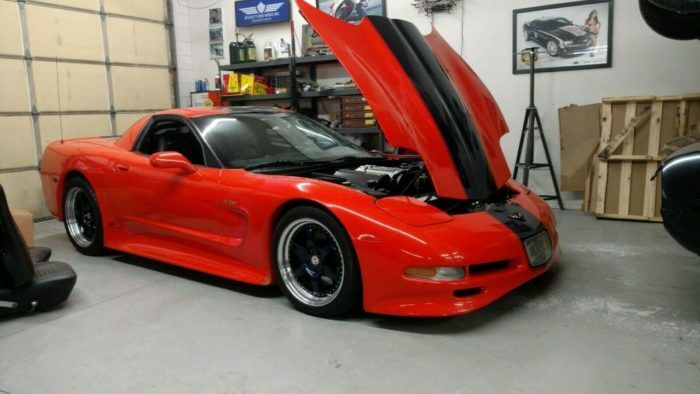 Chevrolet Corvette GTR 2 700x394