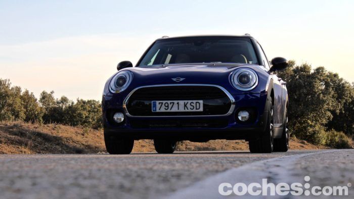 MINI Clubman Cooper D Prueba 18 700x394