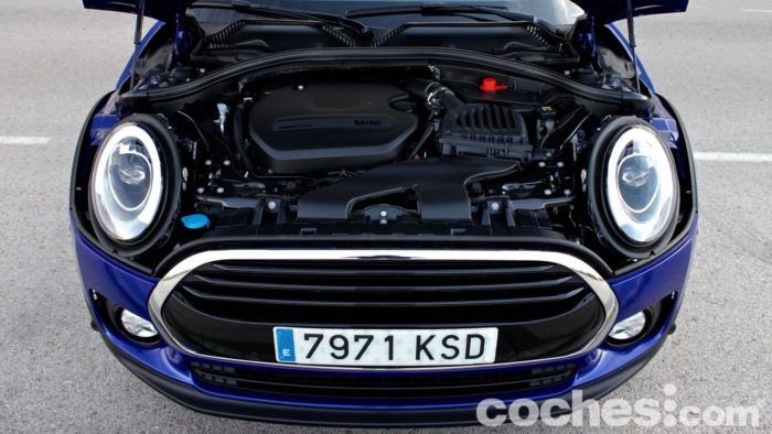 MINI Clubman Cooper D Prueba Motor 1 700x394