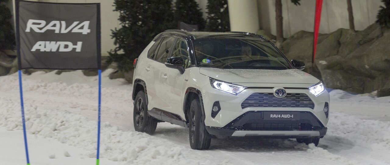 Todas las noticias de coches en un solo portal: Pruebas, fotos, vídeos, informes...