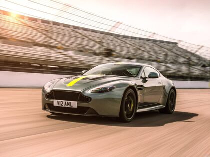 Aston Martin V12 Vantage AMR UK 2017