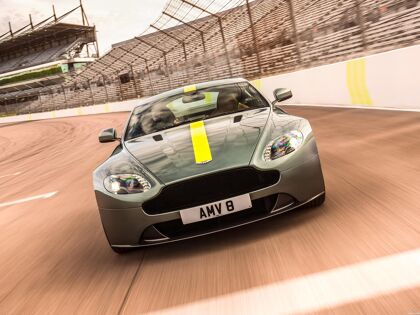 Aston Martin V12 Vantage AMR UK 2017