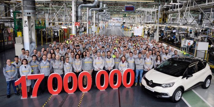 Fabrica Renault 1 700x350