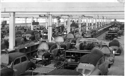 Renault lleva producidos 17 millones de coches en España desde 1953