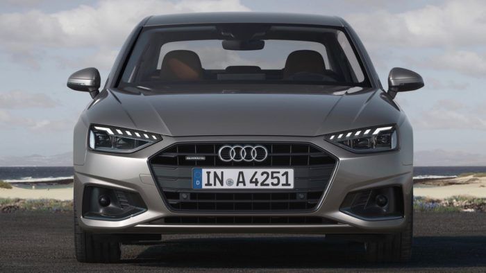 Audi A4 2020 5 700x394