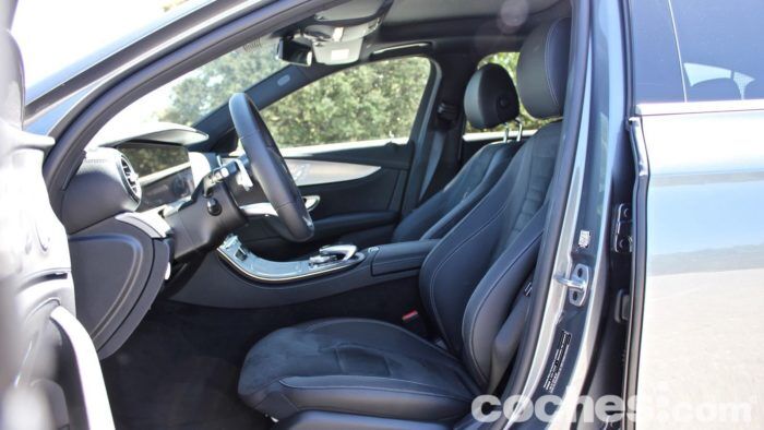 Mercedes Clase E 300 De Estate Prueba Interior 7 700x394