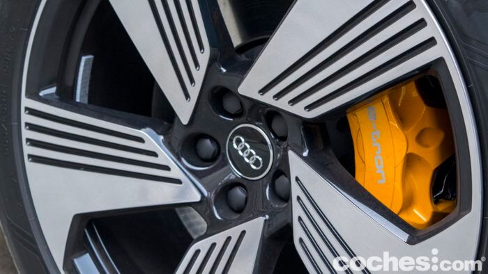 Audi E Tron Prueba 39 700x394