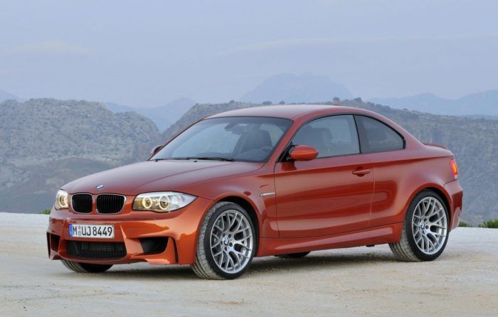 BMW Serie 1 M 700x446