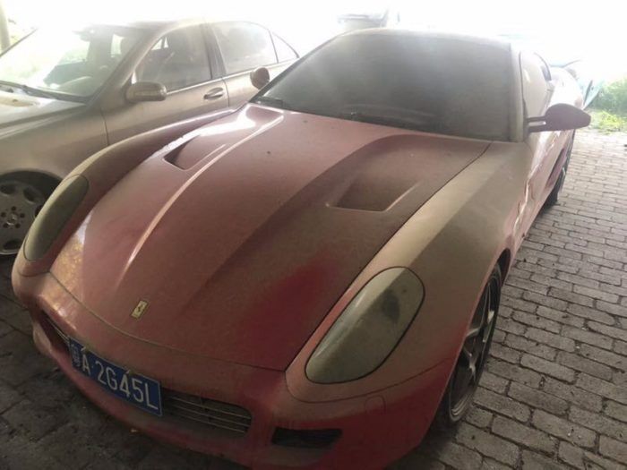 Ferrari 599 GTB Subasta 1 700x525