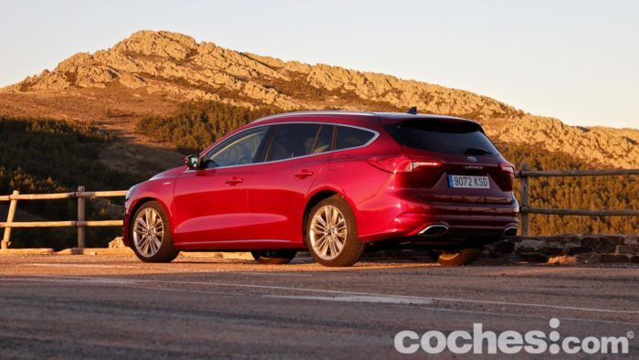 Ford Focus Sportbreak Vignale Prueba 4 700x394
